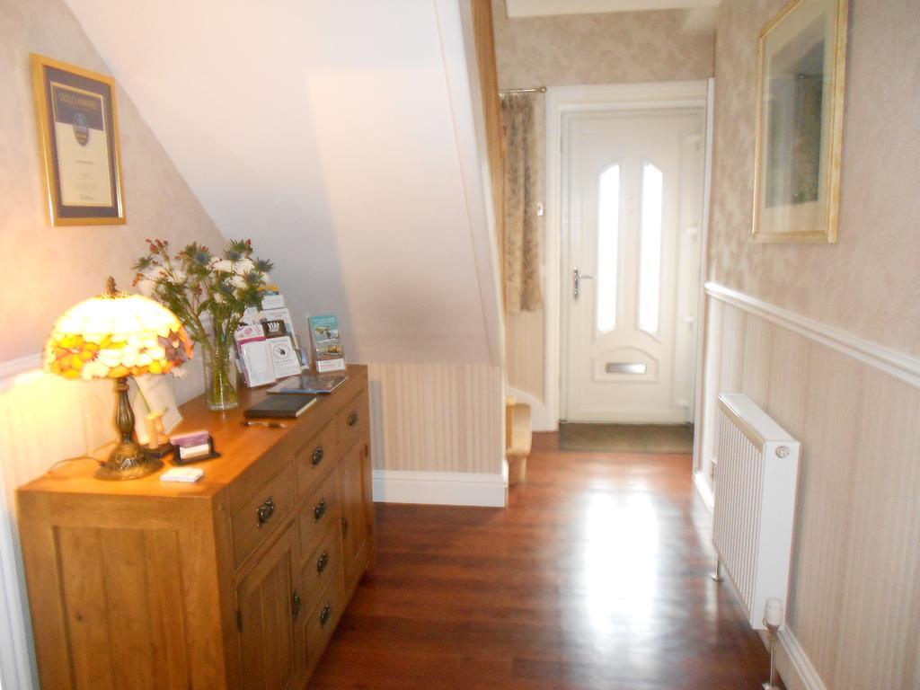 Allt Na Leven Guest House Кинлохливен Экстерьер фото
