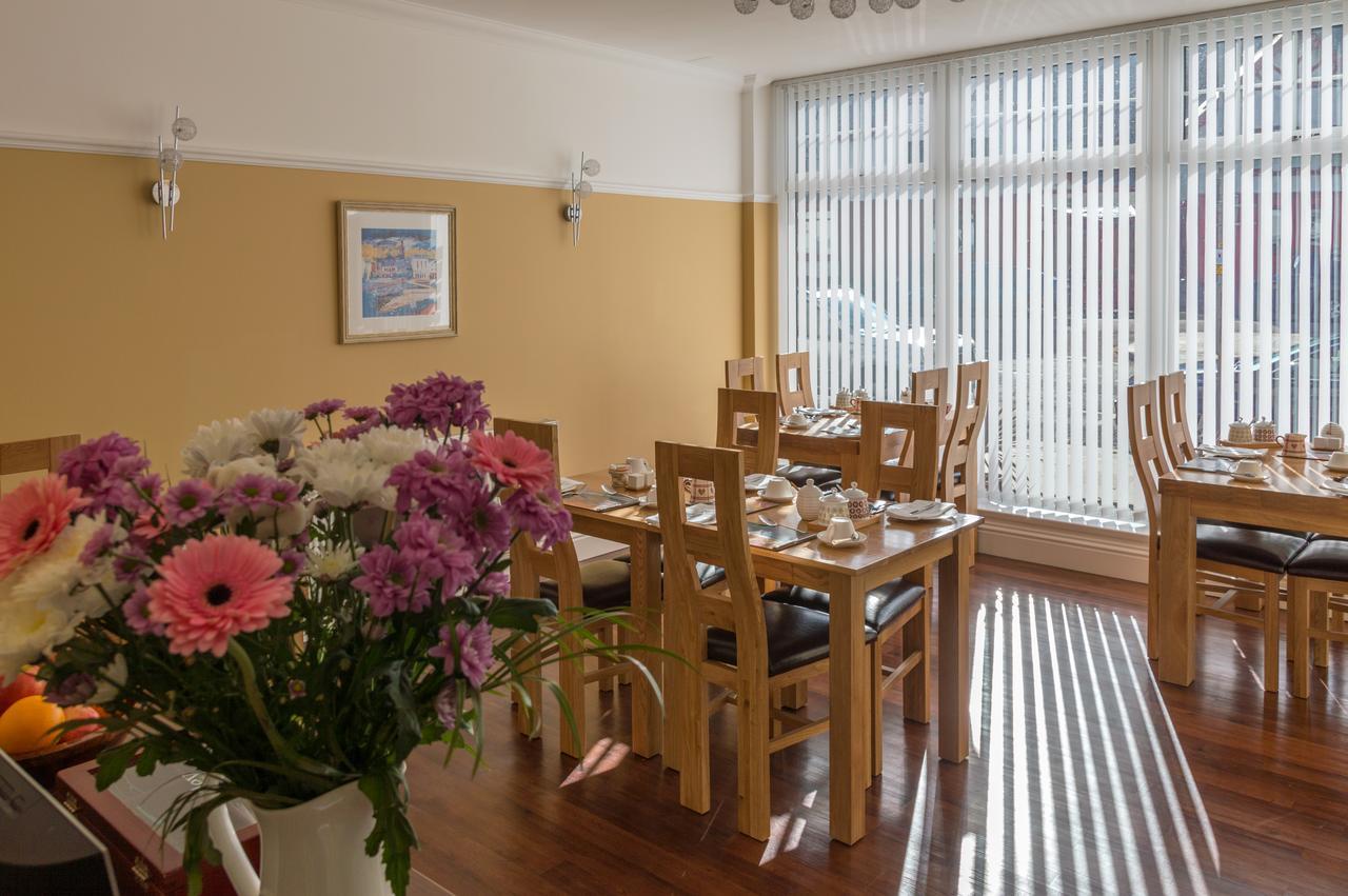 Allt Na Leven Guest House Кинлохливен Экстерьер фото
